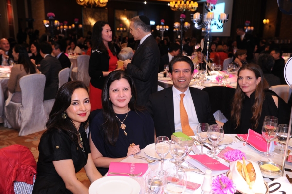 (Left to right) 2015 Honoree artist Shahzia Sikander, Amna Naqvi, Ali Naqvi, and guest.