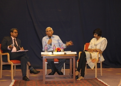 L to R: Tamal Bandyopadhyay, Vinod Rai, and Menaka Guruswamy in Mumbai on October 9, 2014. (Asia Society India Centre)