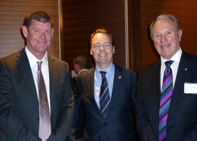 L to R: James Packer, Crown Ltd, Andrew Low Deputy Chairman, Asia Society Australia, and the Hon Bruce Baird, Transport & Tourism Forum, in Sydney on March 14, 2013. (Asia Society Australia)